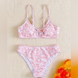 Ditsy floral bikini swim suits from SHEIN
